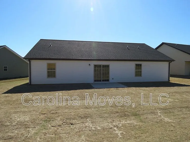 454 Peaksview Dr — Photo 12
