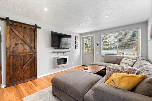 2545 W 45th Ave Photo 1