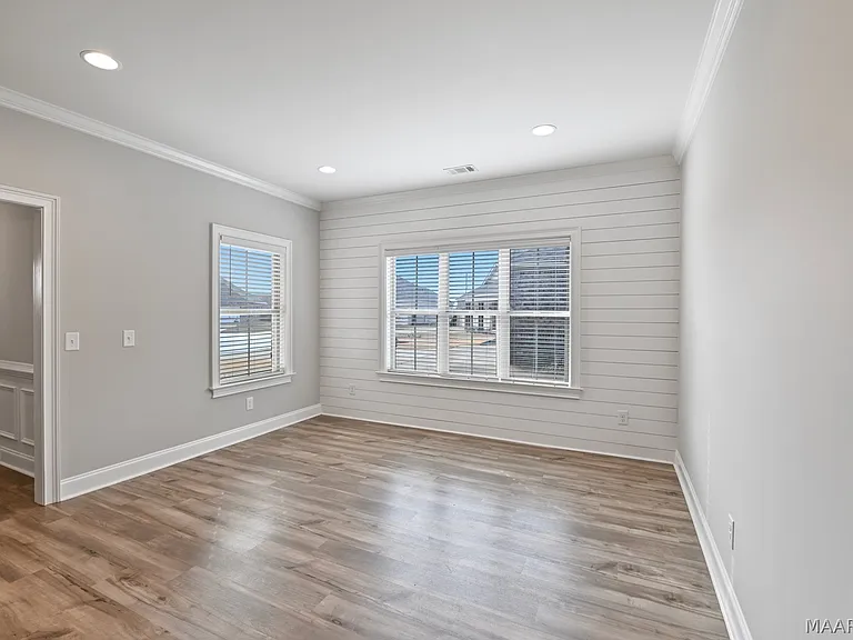 1405 Wildlife Way — Photo 4