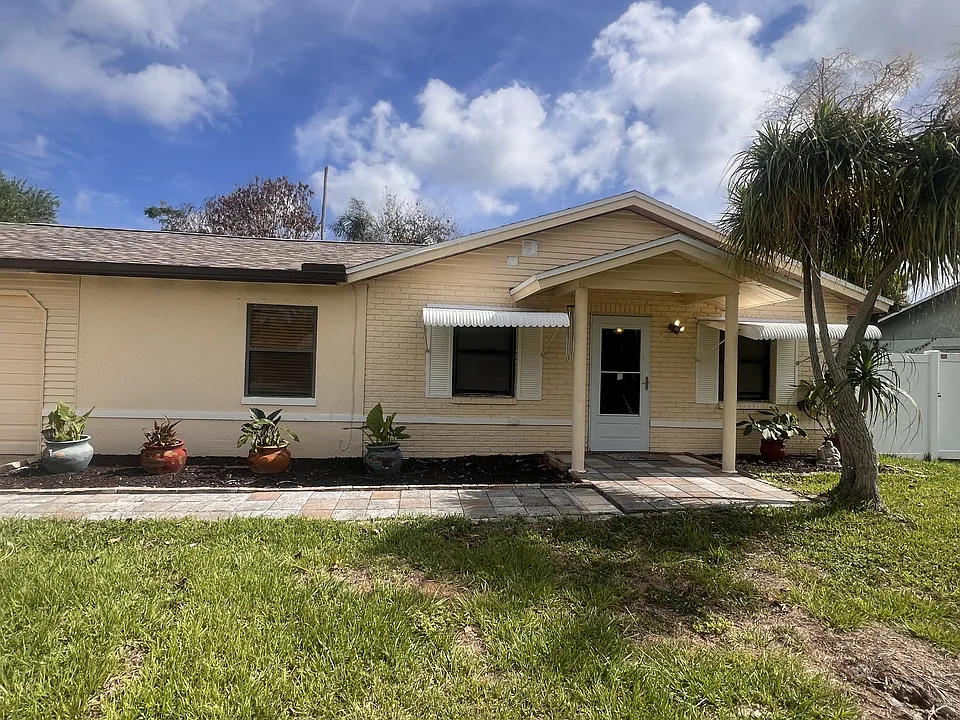 2796 Lancaster Rd