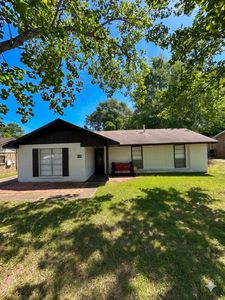 728 Amity Ln, Montgomery, AL, 36117