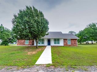 16905 Kings Rd, Shawnee, OK 74801