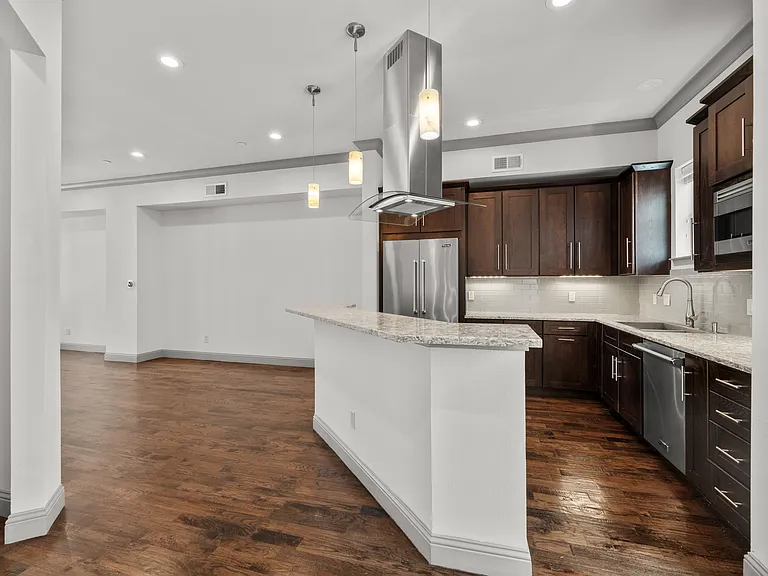 3142 Ross Ave #1 — Photo 12
