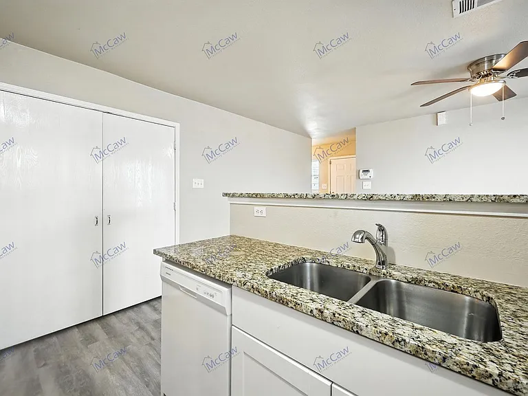 1317 Village Garden Dr — Photo 9