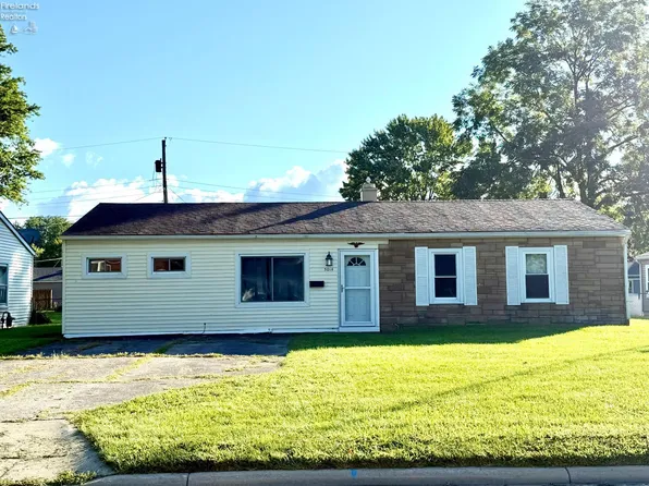 5014 Hartford Ave, Sandusky, OH 44870