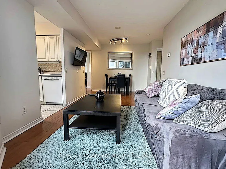 155 Beecroft Rd #906 — Photo 14
