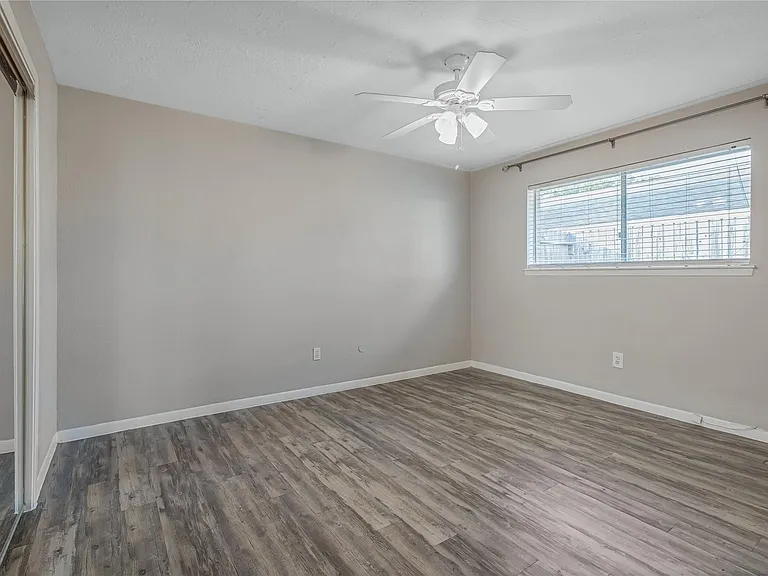 1522 Ramada Dr — Photo 7
