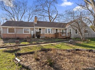 53025 Ridgewood Dr, South Bend, IN 46637