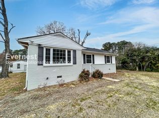 3808 W End Dr, Henrico, VA 23294