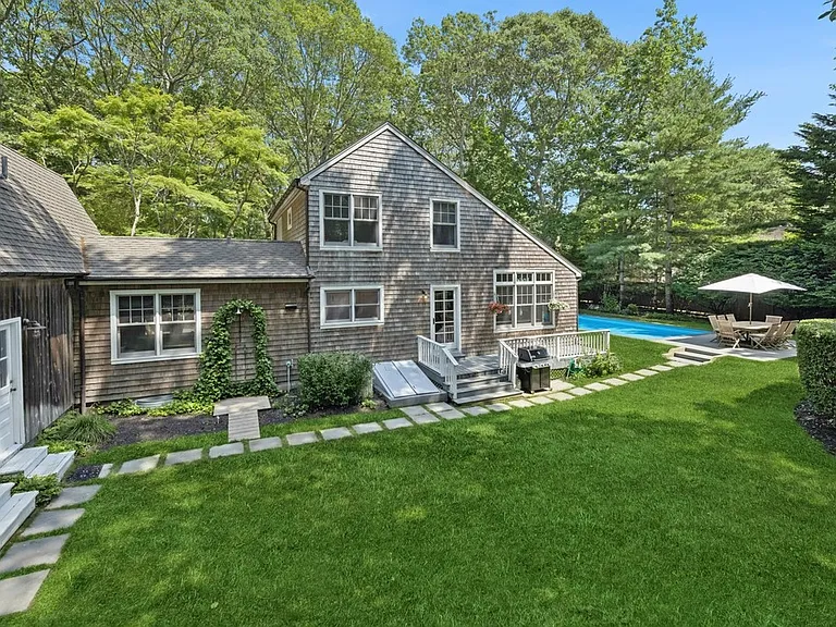 71 Cove Hollow Rd — Photo 36