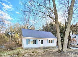 13 Hideaway Rd, Nashua, NH 03064