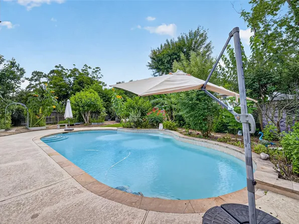 15806 Imperial Falls Ct, Houston, TX 77095