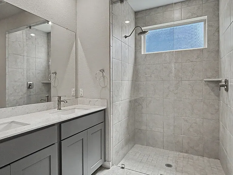 3259 Field Thistle — Photo 7