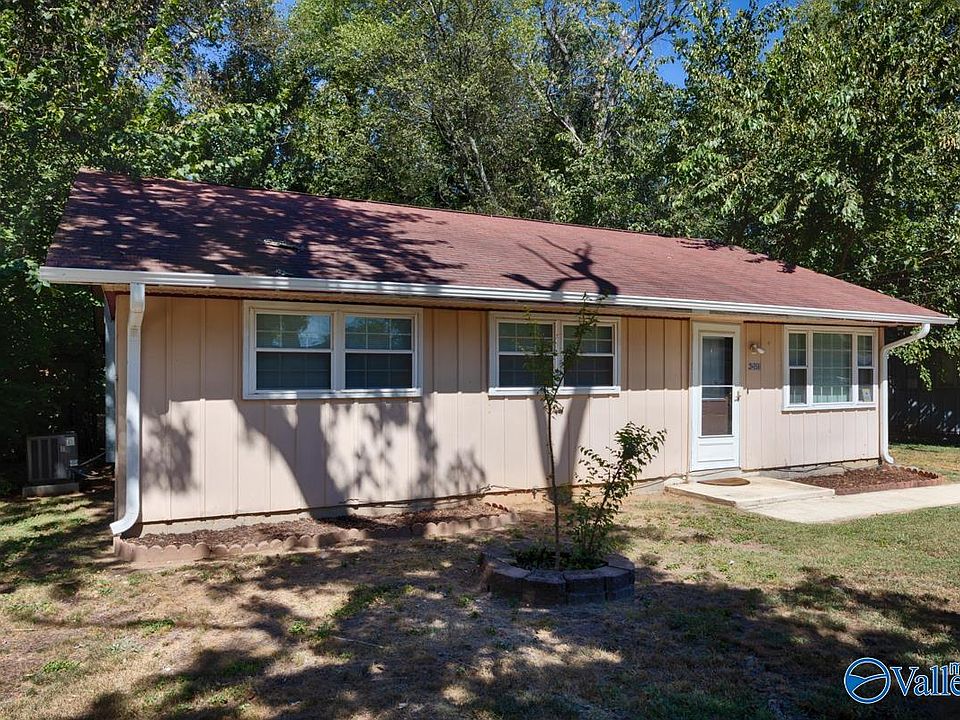 1st image of 2458 Mount Vernon Rd NW