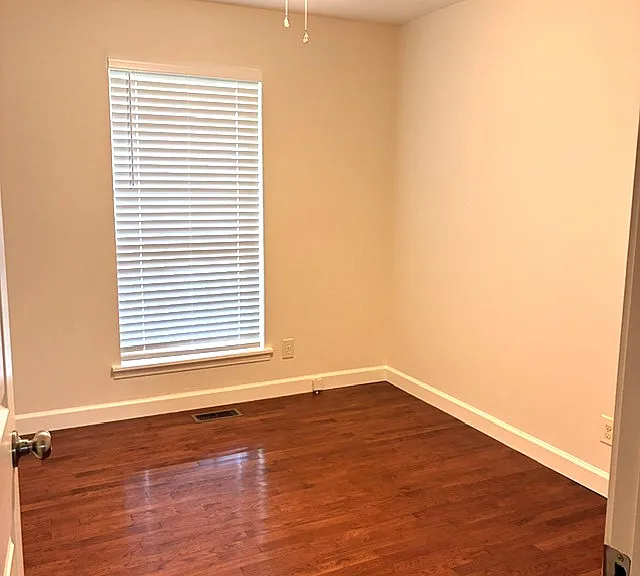 2nd bedroom is 10x10.6