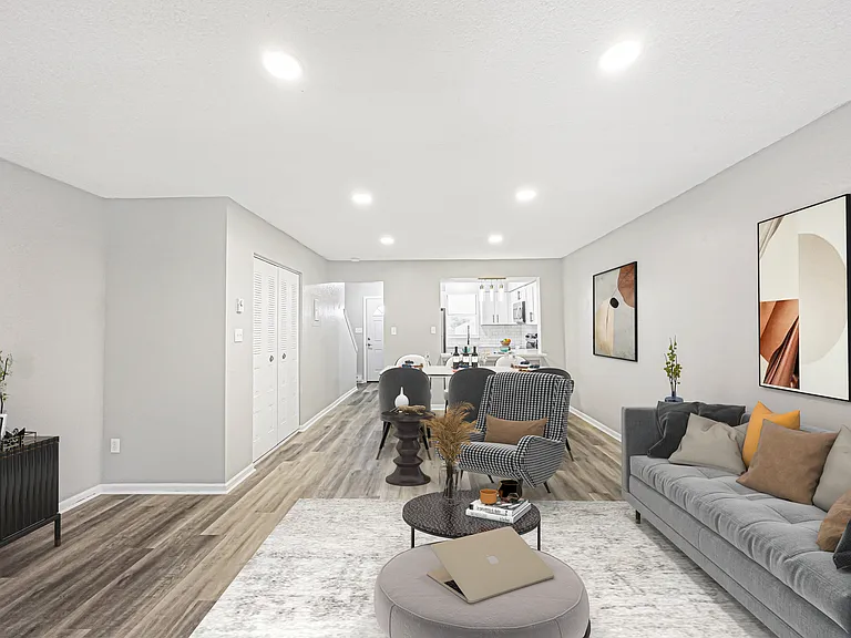 Yorktowne Pointe — Photo 14