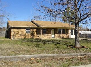 3800 Bloomfield Loop, Ada, OK 74820