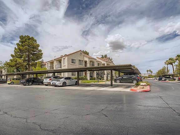 3rd image of 4706 Nara Vista Way Unit 202