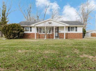 15100 Moellers Rd, Marion, IL 62959