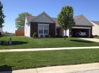 1750 Juniper Ln, Greenwood, IN