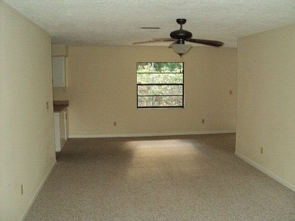 4th image of 243 Parkview Dr
