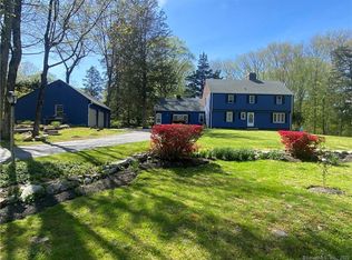 72 Winthrop Rd, Guilford, CT 06437