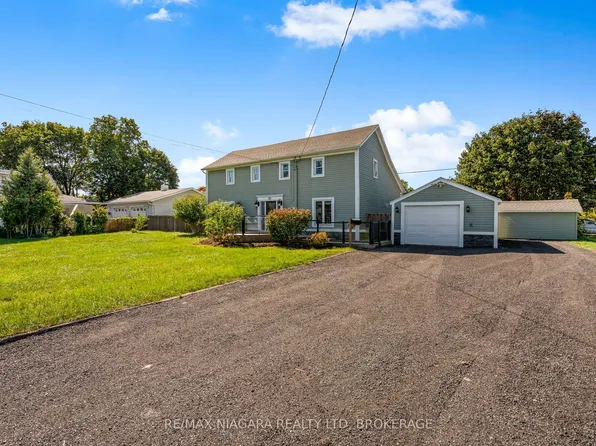 121 Knoll St, Pt Colborne, ON L3K 5A8