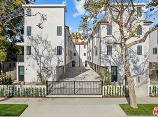 5538 Tova Rd, Van Nuys, CA 91411