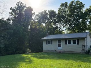 4975 Stiers Ln, Zanesville, OH 43701