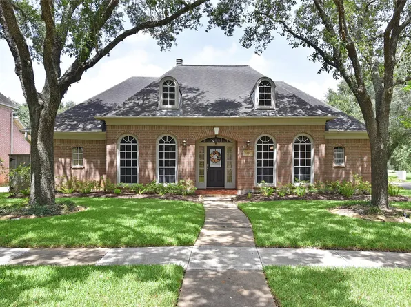 1531 Quiet Trl, Sugar Land, TX 77479
