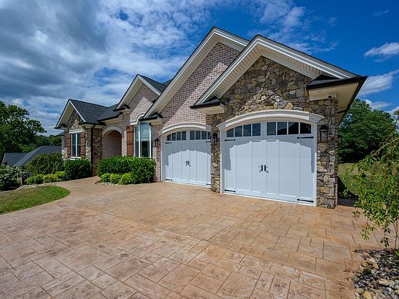 5th image of 1368 Lake Manor Dr Lot 17