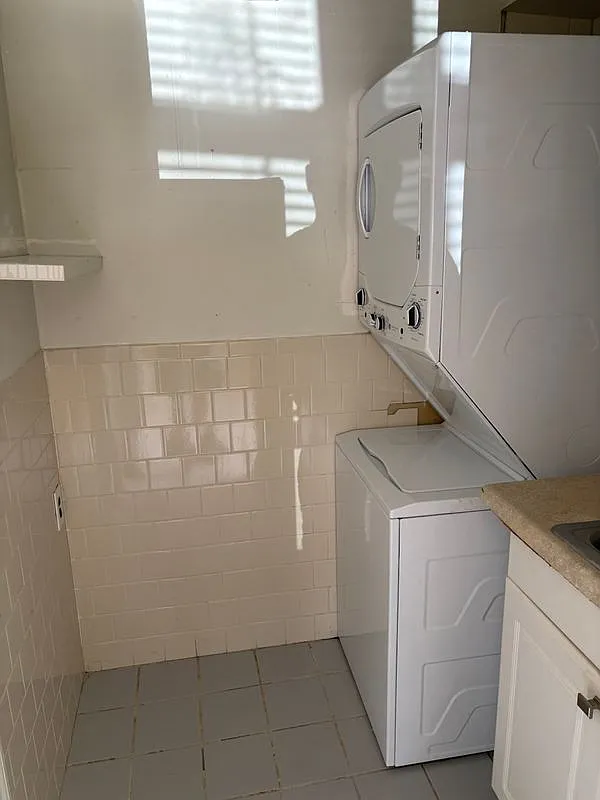1 bed, 1.0 bath, 615 sqft, $1,245 — Photo 1