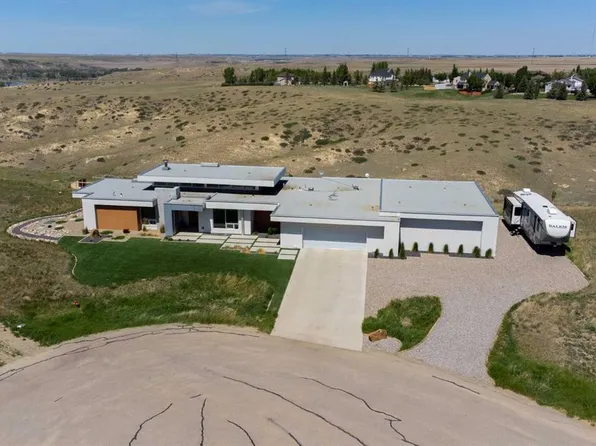 403 S Meadow Lark Dr, Lethbridge County, AB T1J 5R8