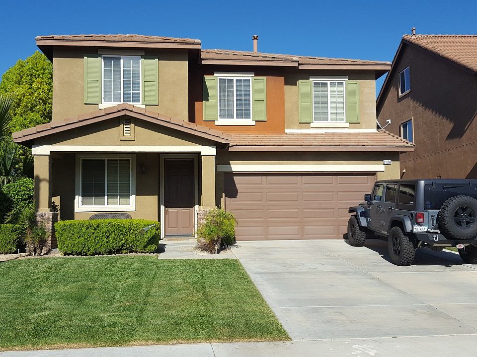 1st image of 31688 Summerfield Ln