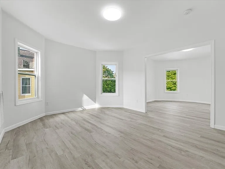 31 Haynes St #2 — Photo 14