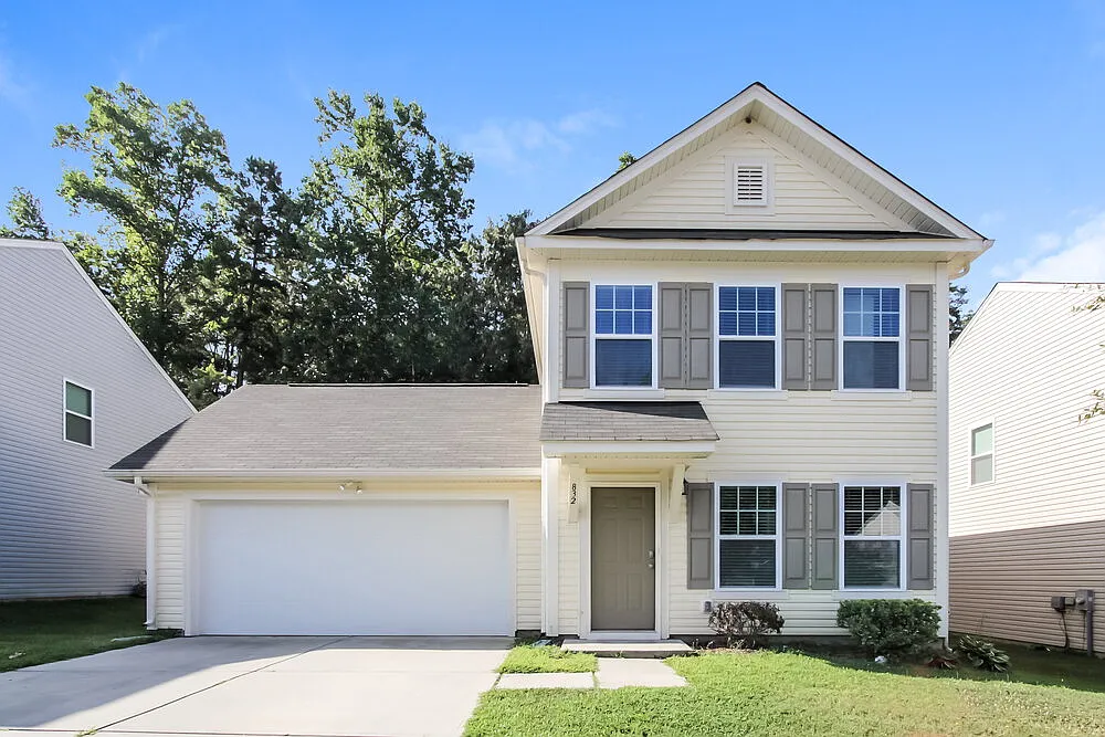 3 bed, 2.5 bath, 1512 sqft, $1,890 — Photo 1