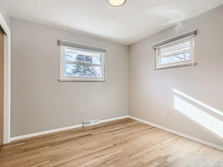 231 W Fremont Ave — Photo 7