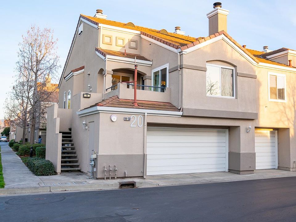 1st image of 56 Mirabelli Cir