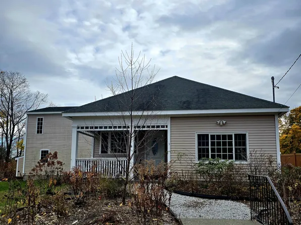 3 Seavey Lane, Rockland, ME 04841