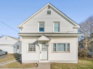 629 Hoosick Rd, Troy, NY 12180