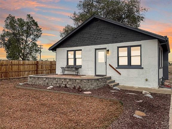 2nd image of 2330 Cheyenne Ave