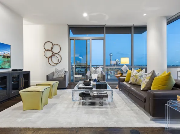 2200 Victory Ave APT 1105, Dallas, TX 75219