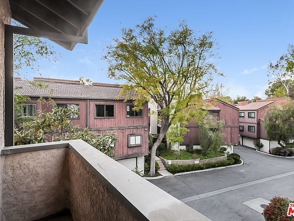 5th image of 21901 Burbank Blvd Unit 187