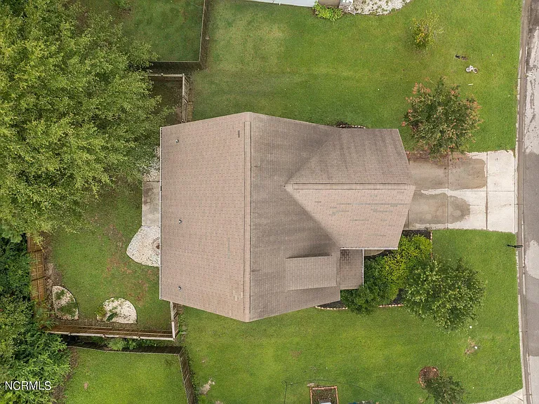 431 Bald Cypress Ln — Photo 33