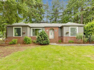 15142 NE Halsey St, Portland, OR 97230