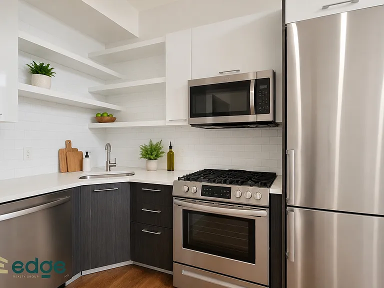1778 Bergen St #3B — Photo 2