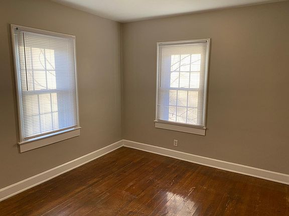 4th image of 619 E 56th St