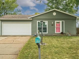 11 Hunting Creek Rd, Saint Peters, MO 63376