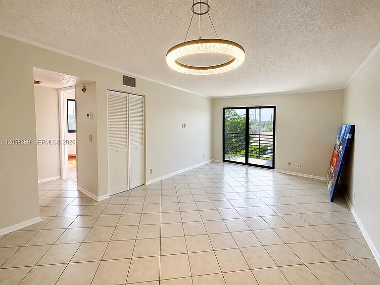 3700 N Pine Island Rd #402 — Photo 7