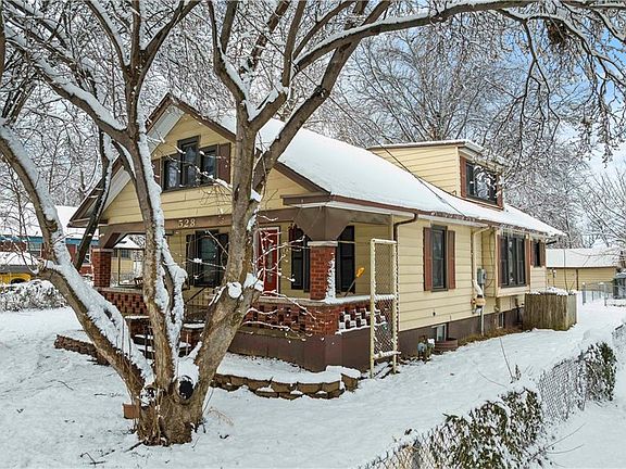 2nd image of 528 E Kansas Ave